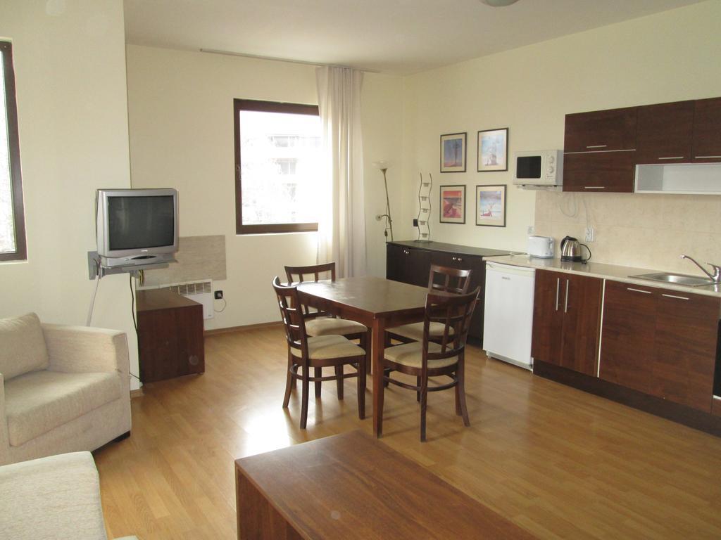 Fortuna Complex Alexander Services Apartments Бансько Екстер'єр фото